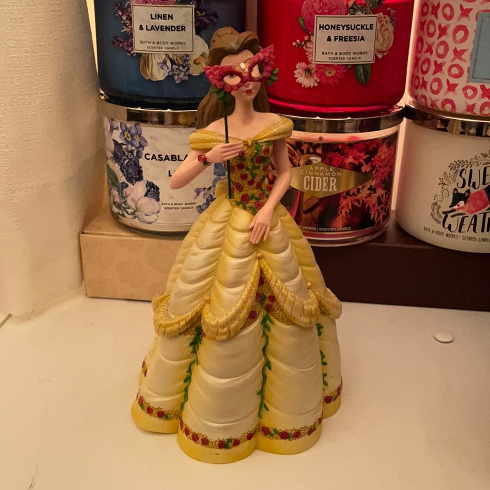 Masquerade Belle Enesco Disney Showcase Collection